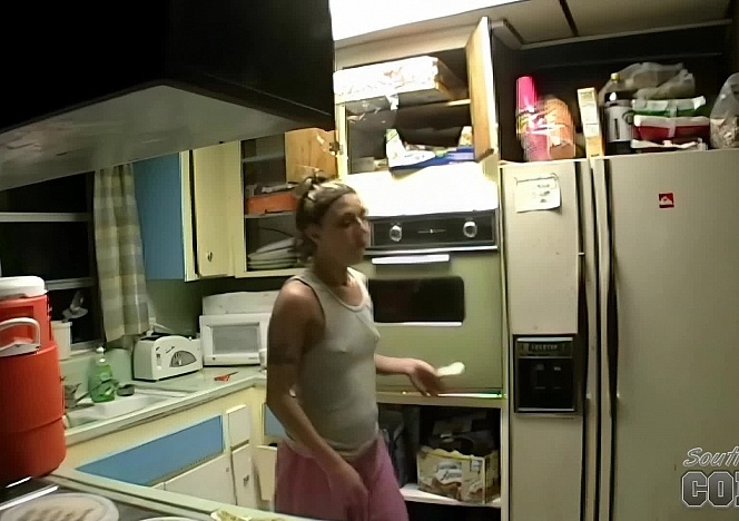 021010_south_beach_nights_out_girls_behind_the_scenes_and_jello_wrestling_at_the_bar