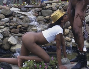 022116_august_1997_festival_photos_from_nudes_a_poppin