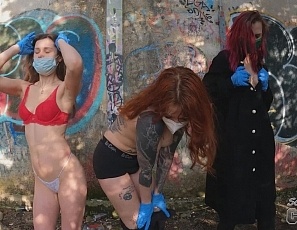 022423_beautiful_models_poppy_cheri_and_josie_fresh_on_vacation_graffiti_tagging_some_art_nude_outdoors