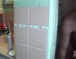 032710_spring_break_behind_the_scenes_home_video_from_our_beach_house