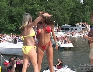 043004_great_contest_out_in_party_cove