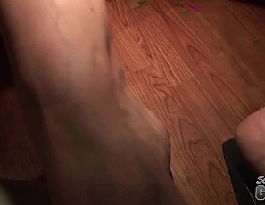 052709_south_beach_limo_party_girls_wild_and_naked_morning_after_nose_piercing_shopping