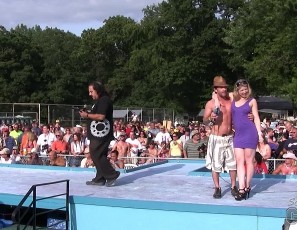 062214_documentary_video_of_the_entire_2009_show_from_a_tripod_party_8_of_8