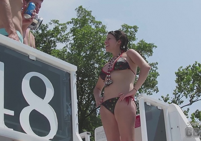 081012_random_video_cuts_from_a_extra_camera_while_partying_out_on_lake_of_the_ozarks_boat_babes_nude_outdoors