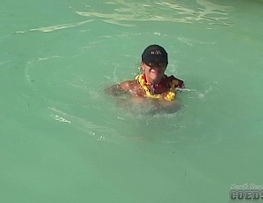 090115_horny_south_beach_coeds