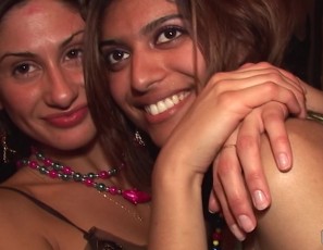 101316_neverbeforeseen_hot_body_contest_in_hotel_lobby