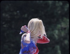 110614_july_of_2000_nudes_a_poppin_in_roselawn_indiana