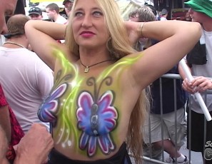 121516_some_chicks_getting_their_tits_body_painted_on_duval_street_key_west